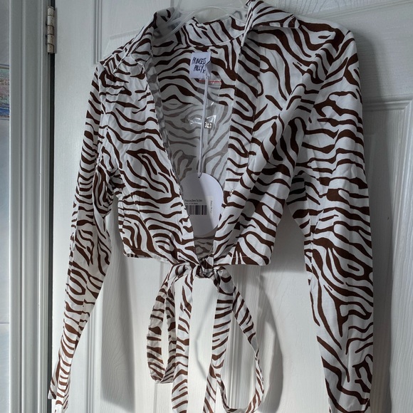 [SOLD] Princess Polly PHILIPA LONG SLEEVE TOP ZEBRA - Picture 4 of 9